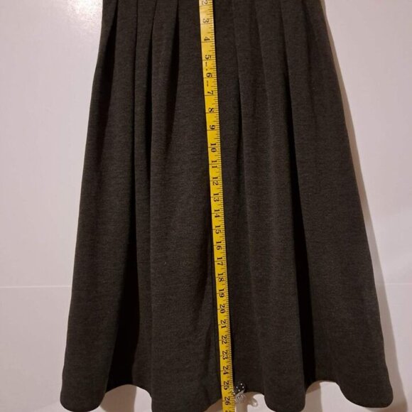 Xtaren Skirt‎ Women’s Size XSmall Gray color NEW - Picture 8 of 8